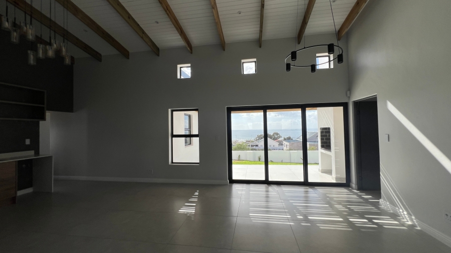 3 Bedroom Property for Sale in St Helena Views Western Cape